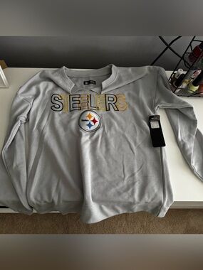 NFL Pittsburgh Steelers Gray Crewneck Sweatshirt with Embroidered Logo
